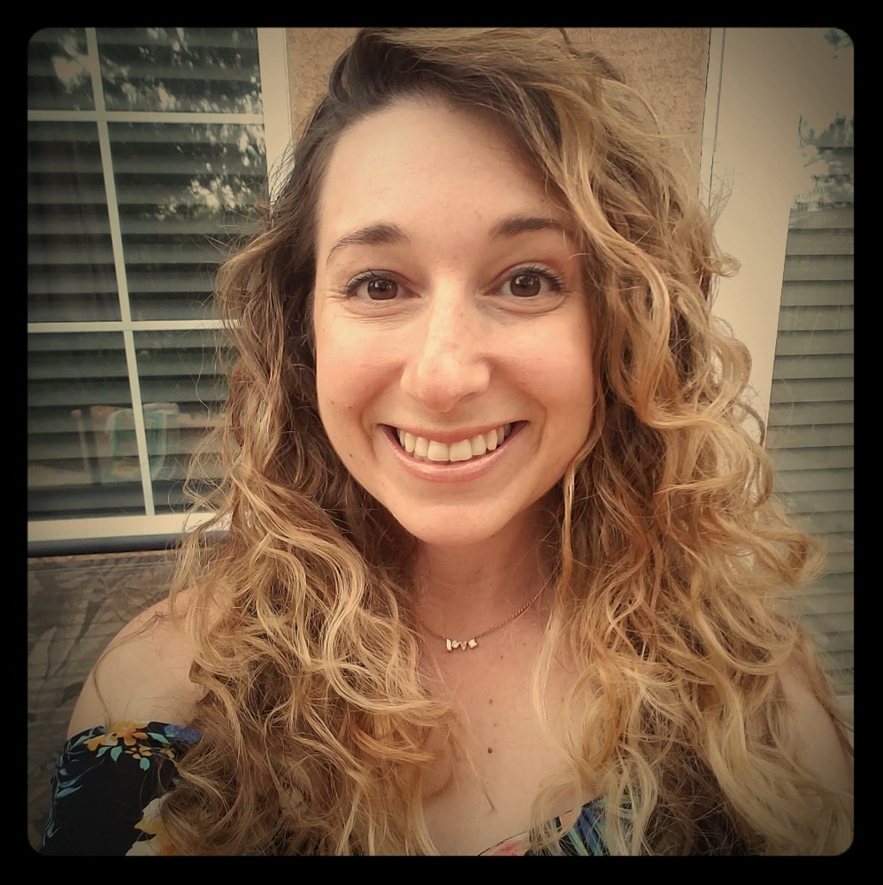 Meet your Posher, Amanda